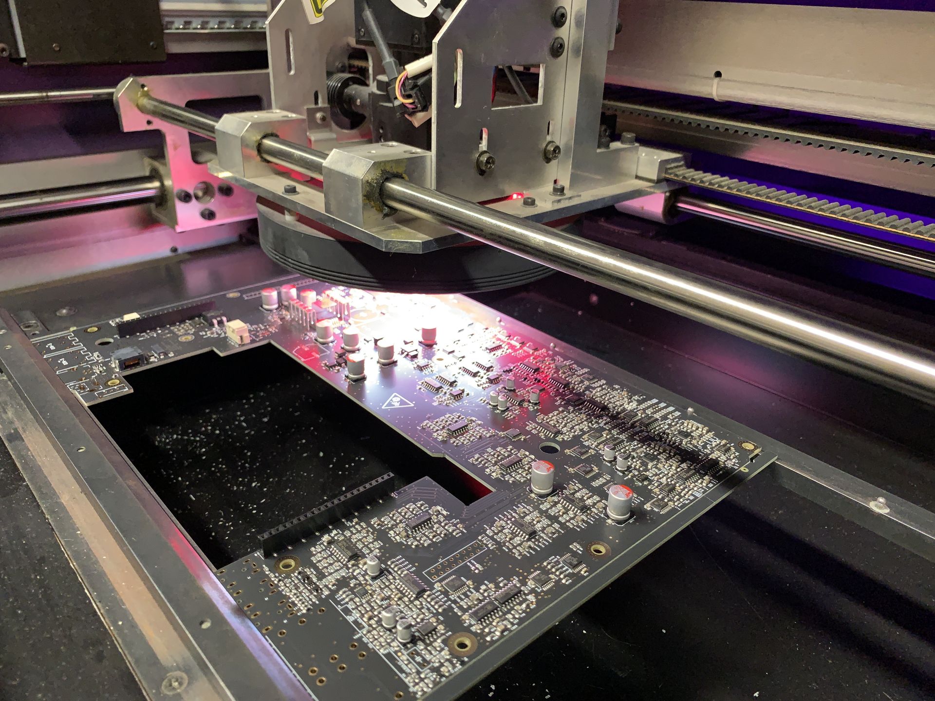 El-fabrik Microelectronics Manufacturing Technologies